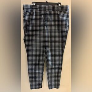 Nine West Size 16 Black and Gray Plaid Skinny Pants, NWT